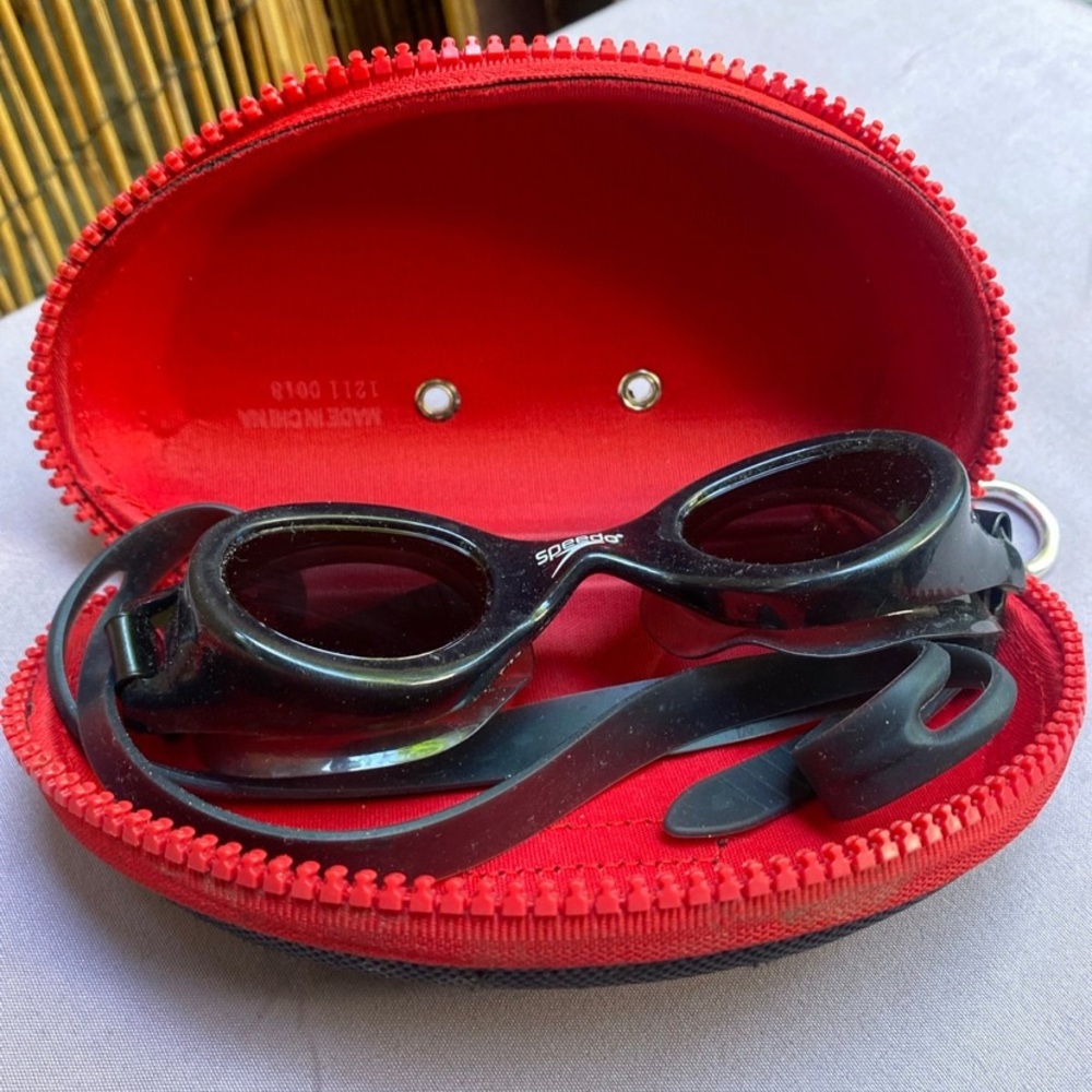Speedo Black Swimming Goggles with Red Case